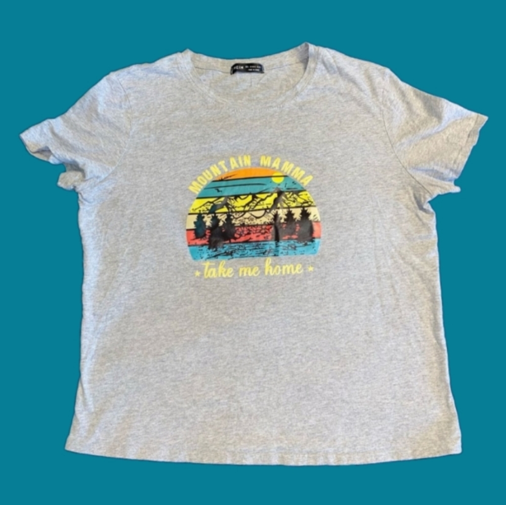 🌻SHEIN graphic tee Women's Size Large/Medium